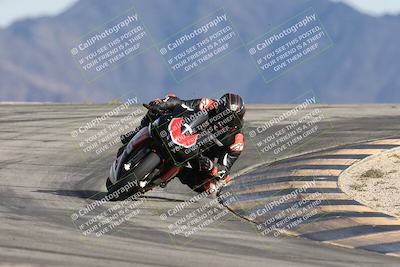 media/Nov-16-2025-Race Pace (Sun) [[8c5fa54630]]/Verified Riders/8-Turn 12 (120pm)/